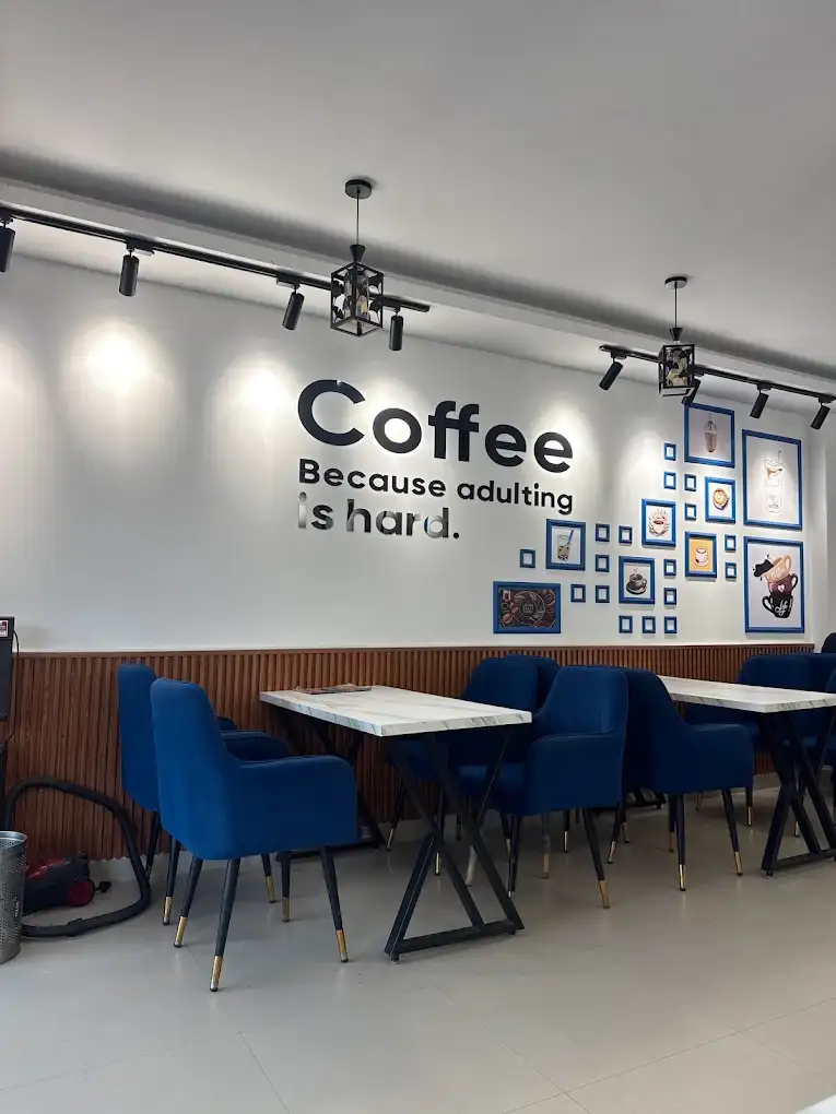 Suto Cafe 2