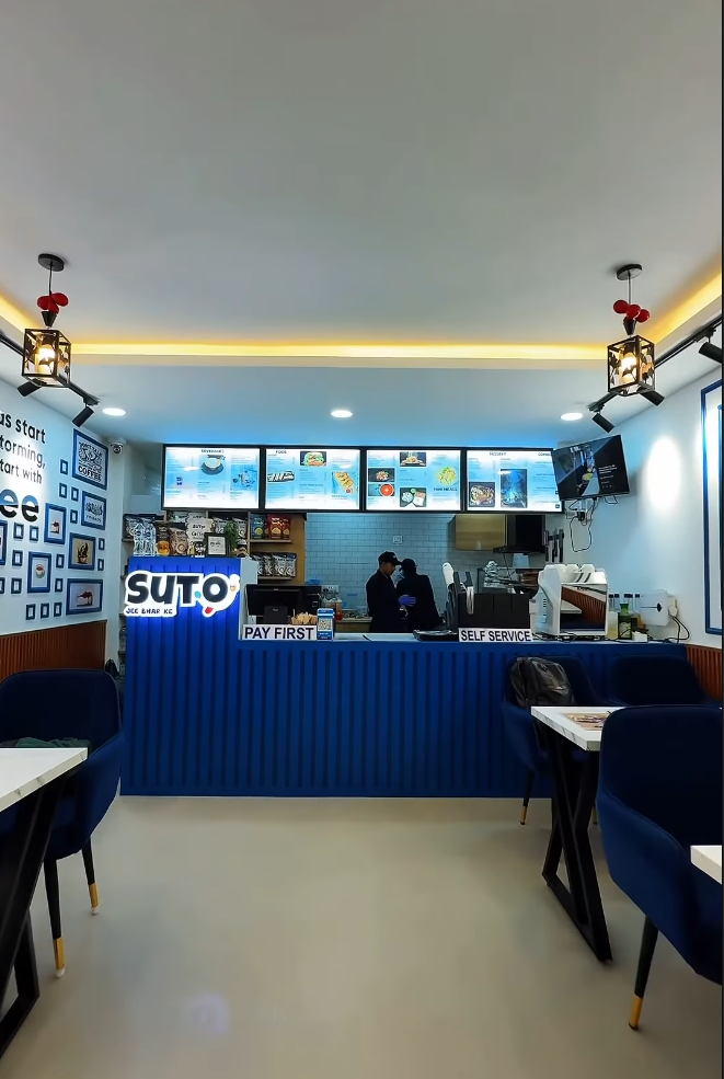 Suto Cafe 3