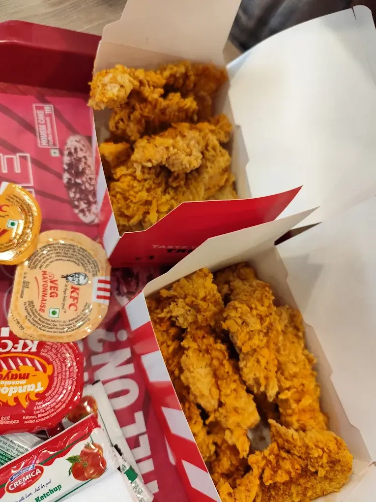 KFC City Mall Gorakhpur 3