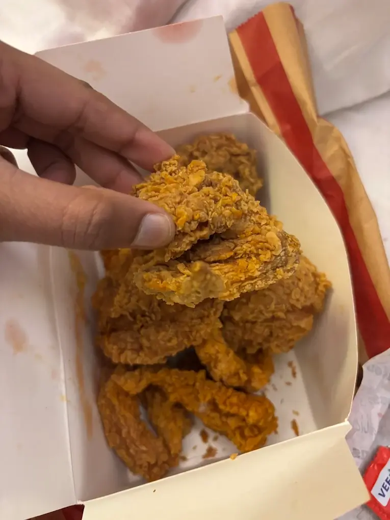 KFC Medical Road Gorakhpur 2