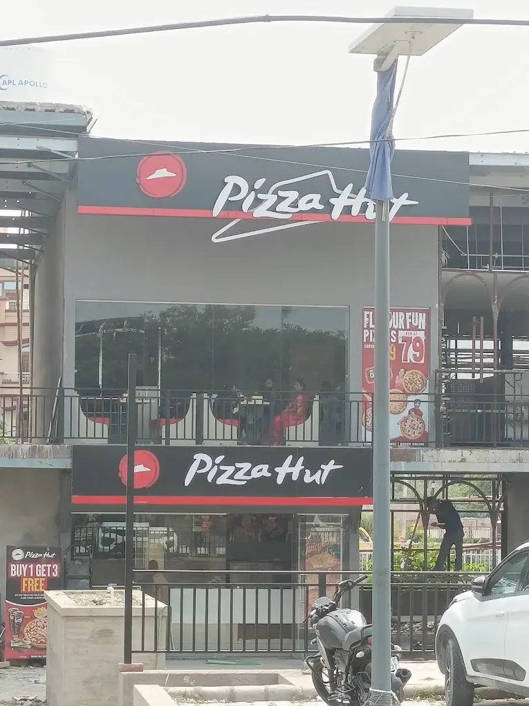 Pizza Hut Ramghar Tal Gorakhpur