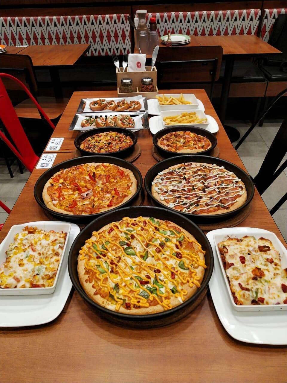 Pizza Hut 3